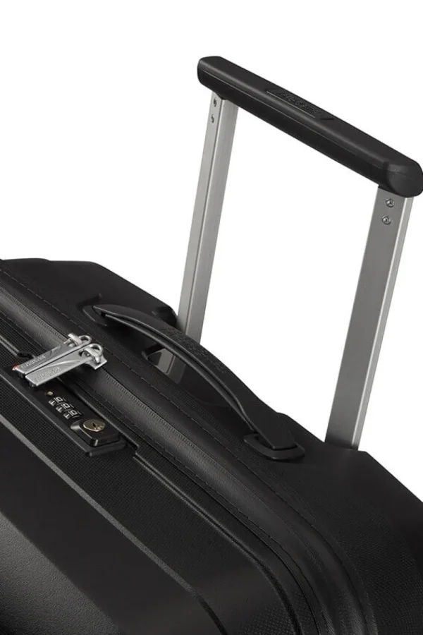 American Tourister Airconic Keskikokoinen matkalaukku Onyx Black Best