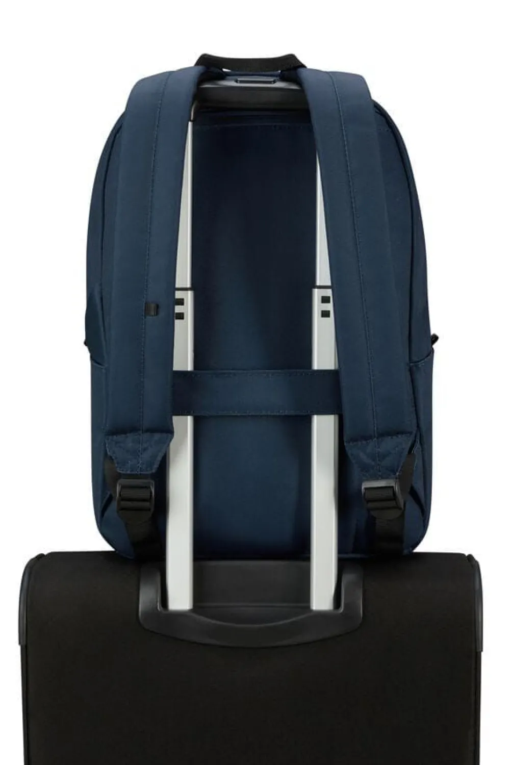 brightup_reppu_3-1.webp American Tourister Brightup Reppu Navy Discount
