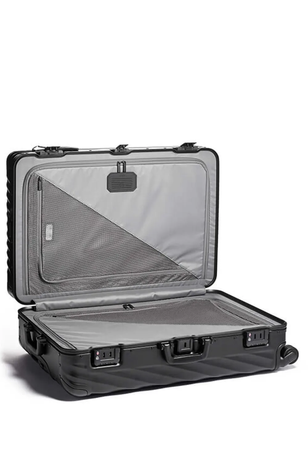 degree_aluminium_nelipyr_0.webp TUMI 19 Degree Aluminium Nelipyöräinen matkalaukku 77.5 cm Matte Black Discount
