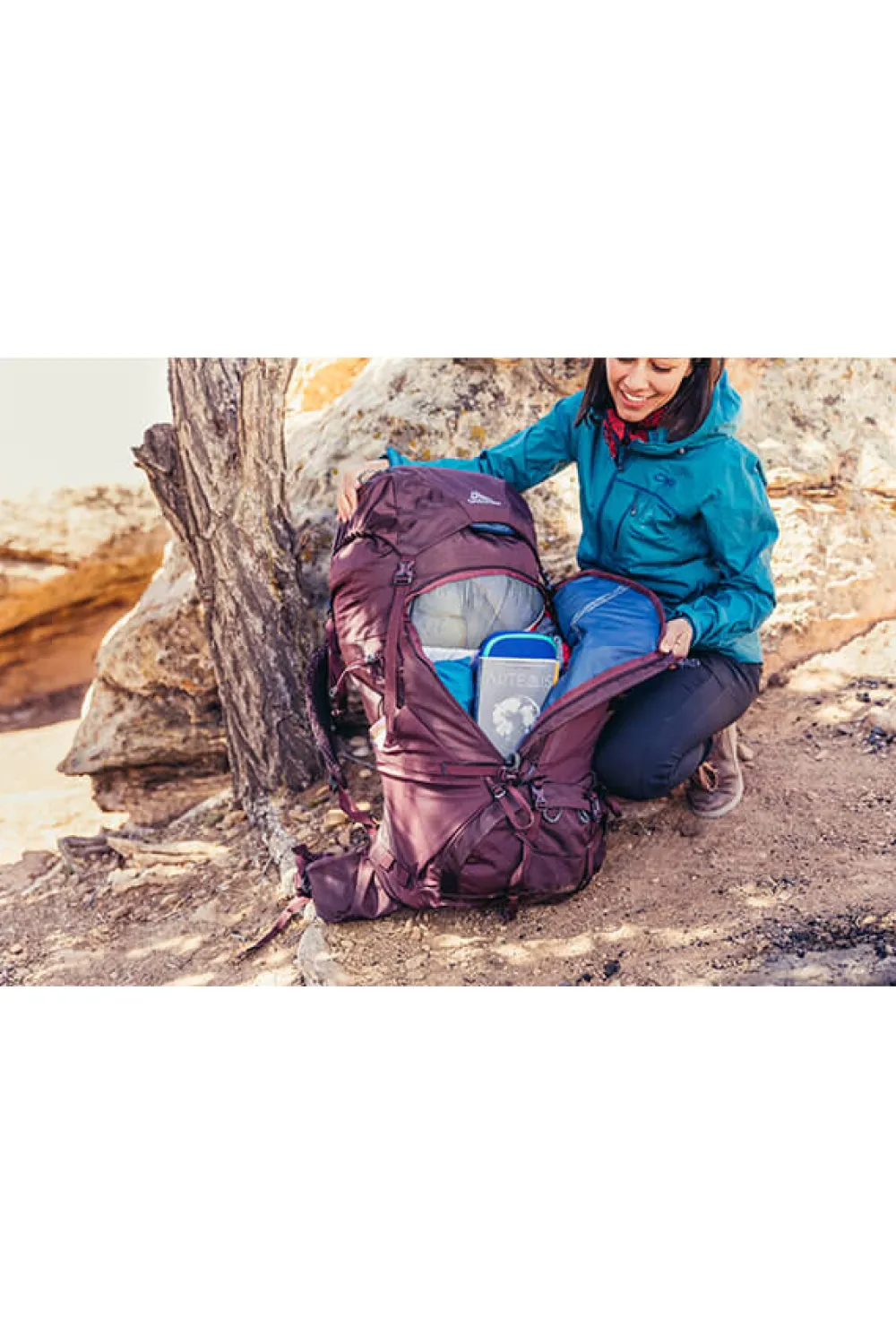 deva_backpack_5.webp Gregory Deva Backpack Glacial Blue Sale
