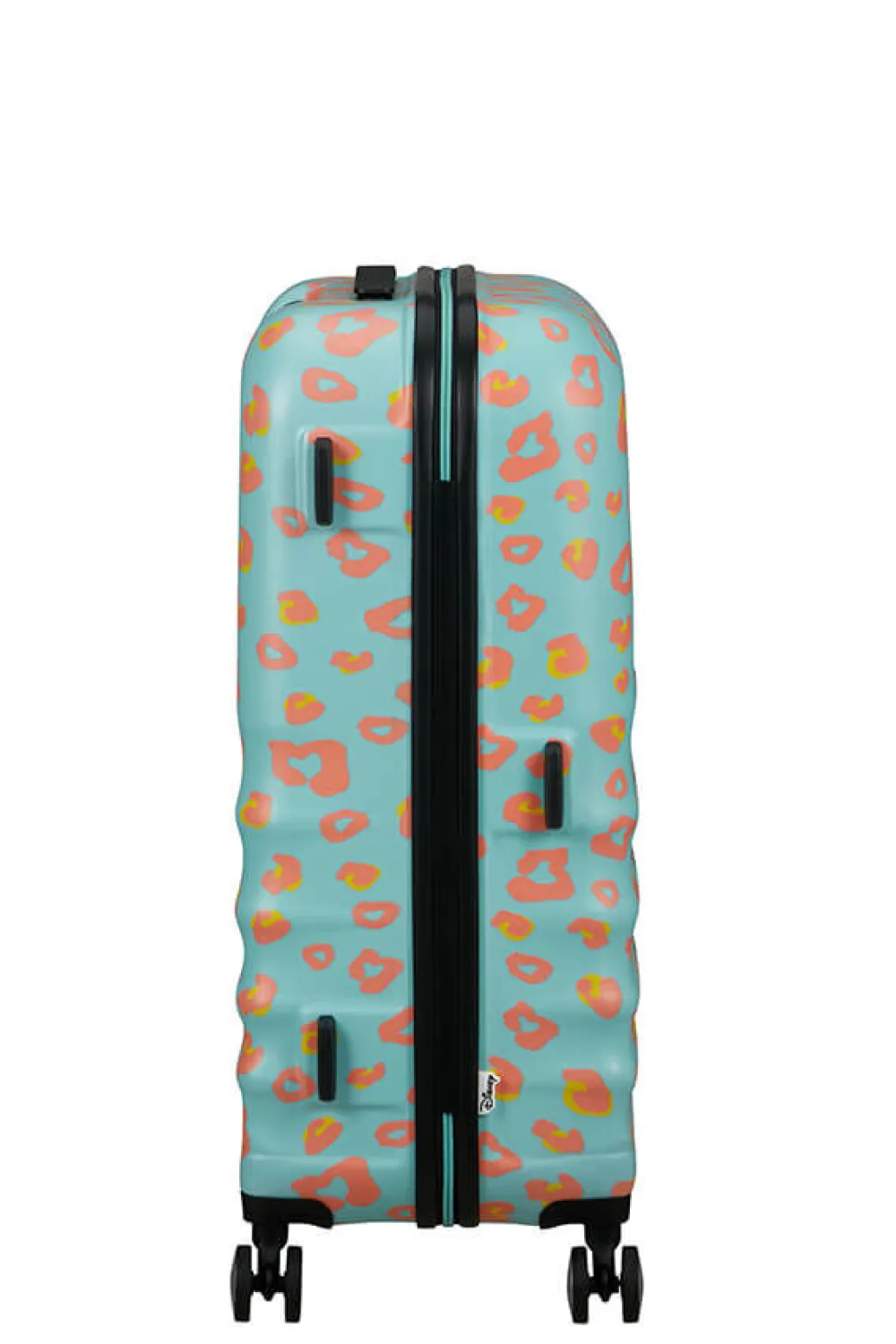 disney_wavebreaker_lentol_2-6.webp American Tourister Disney Wavebreaker Lentolaukku Minnie Pastel Dots Best
