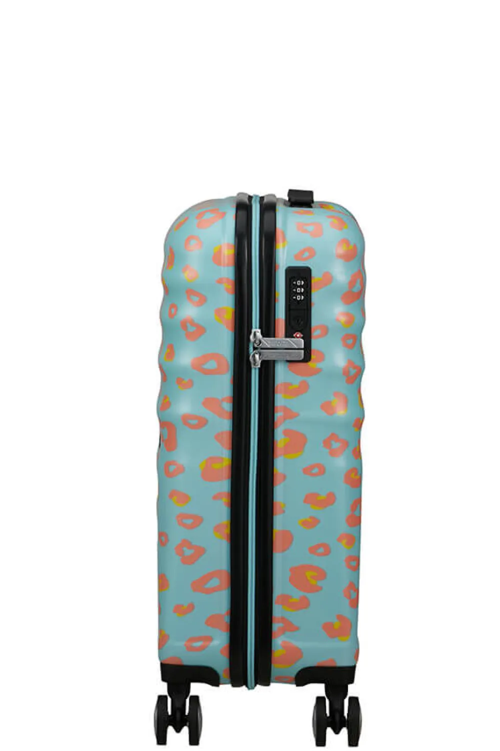 disney_wavebreaker_lentol_3-13.webp American Tourister Disney Wavebreaker Lentolaukku Minnie Pastel Dots Sale