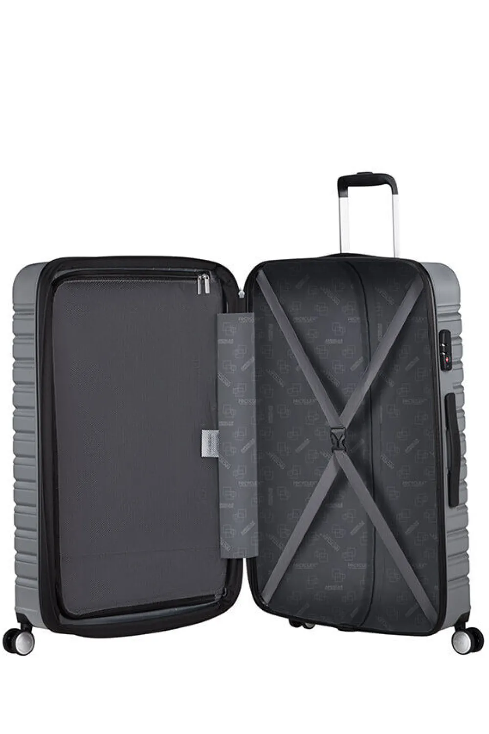 flashline_suuri_matkalauk_0-2.webp American Tourister Flashline Suuri matkalaukku Sky Silver Sale
