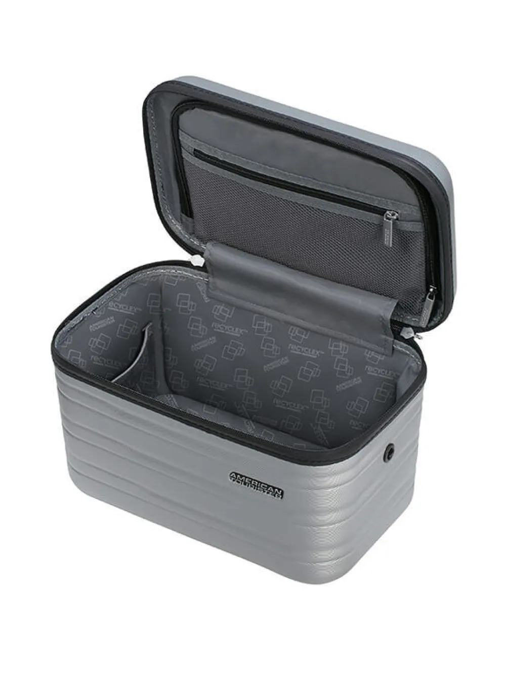 flashline_toilettilaukku_0-1.webp American Tourister Flashline Toilettilaukku Sky Silver Fashion