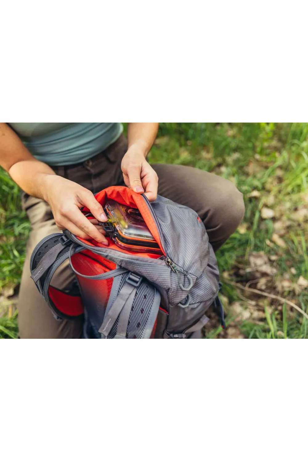 maya_backpack_5-5.webp Gregory Maya Backpack Sunset Grey Clearance