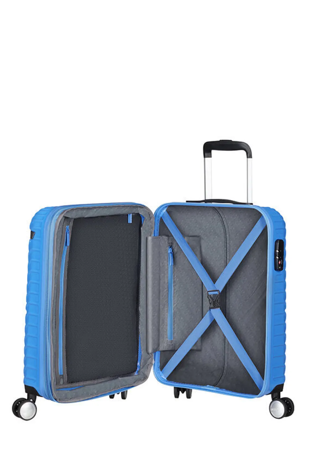 mickey_clouds_lentolaukku_0-1.webp American Tourister Mickey Clouds Lentolaukku Mickey Tranquil Blue Discount
