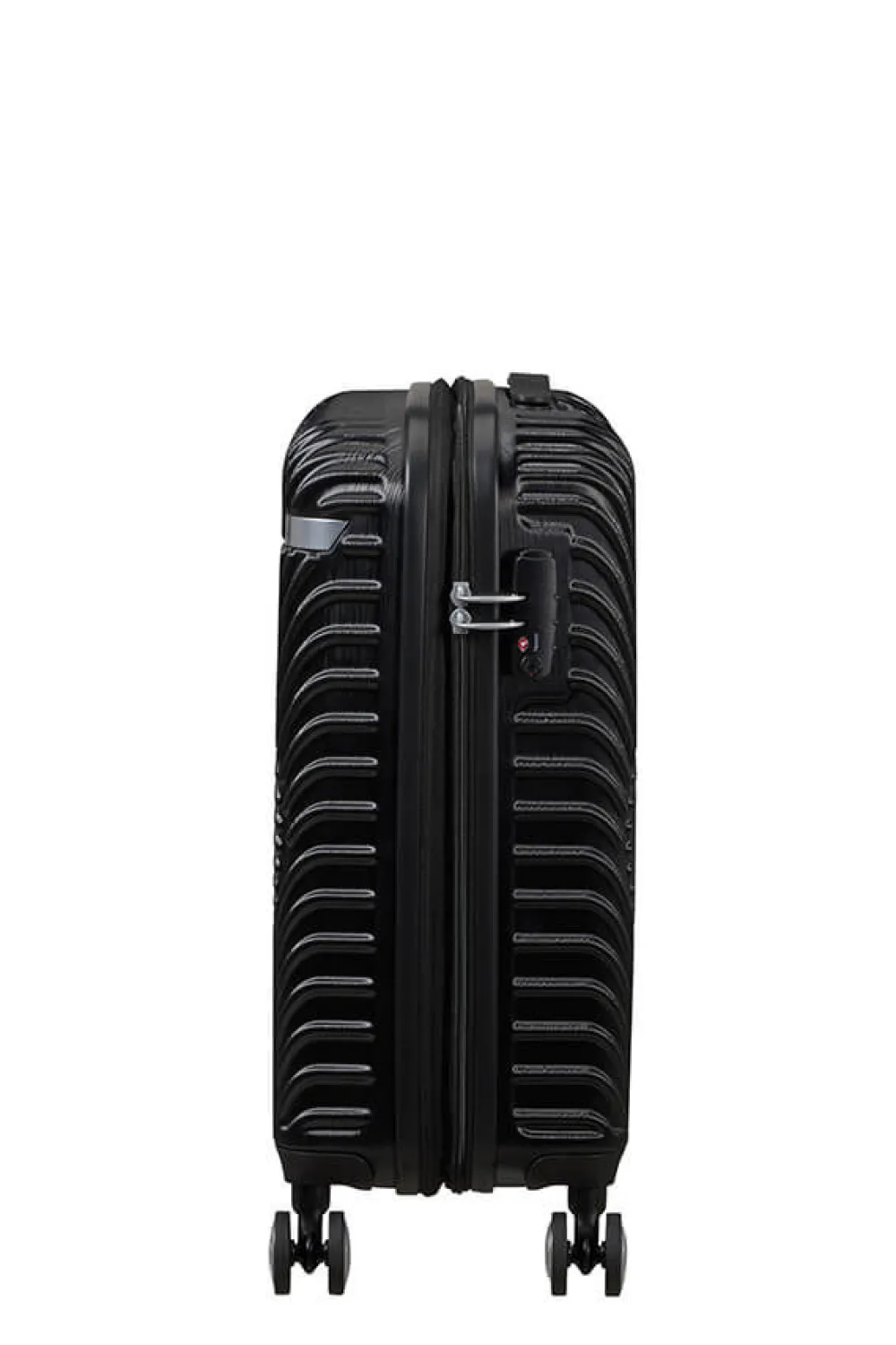 mickey_clouds_lentolaukku_4-3.webp American Tourister Mickey Clouds Lentolaukku Mickey True Black Clearance