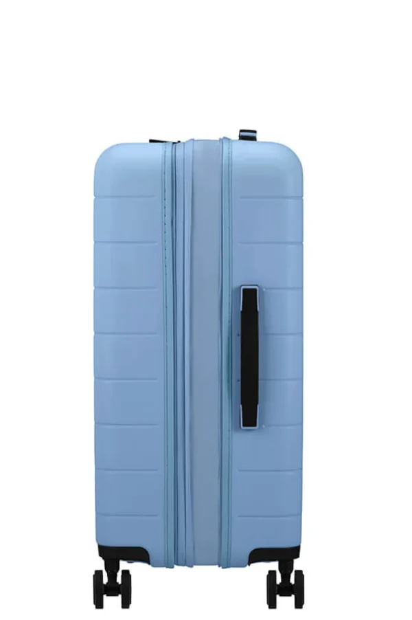 American Tourister Novastream Keskikokoinen matkalaukku Pastel Blue Sale