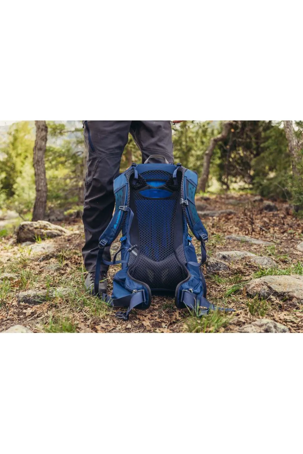 zulu_backpack_2-11.webp Gregory Zulu Backpack Volcanic Black Online